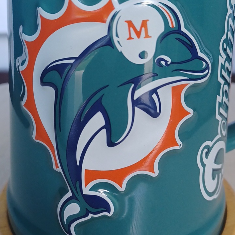 NFL Miami Dolphins Vintage 3D Sculpted Ultima 16 Oz Coffee Mug - Picture 7 of 13